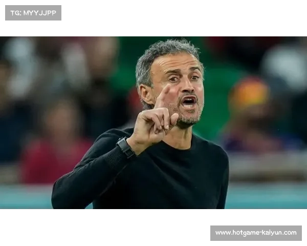 法超杯赛前新闻发布会,恩里克与德泽尔比交锋